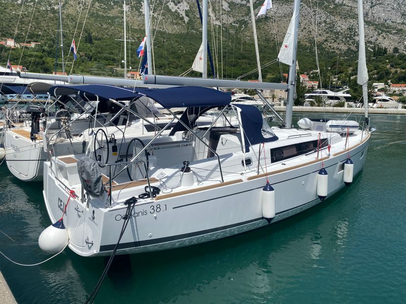 Beneteau 38 Ceja