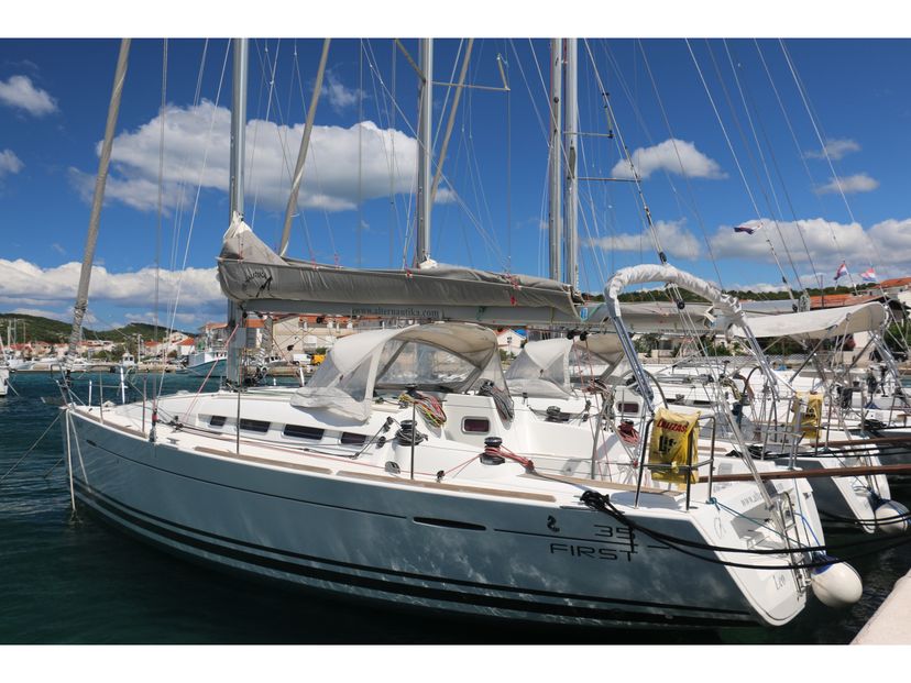Beneteau FIRST 35 Aquarius