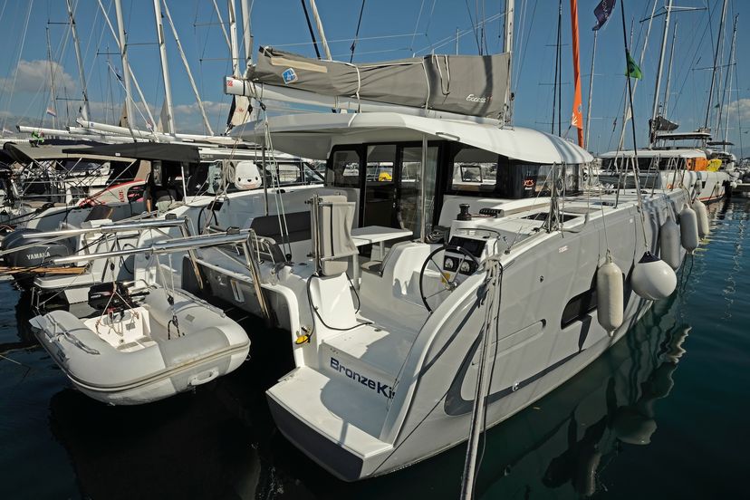 Excess Catamarans EX Bronze Kiss
