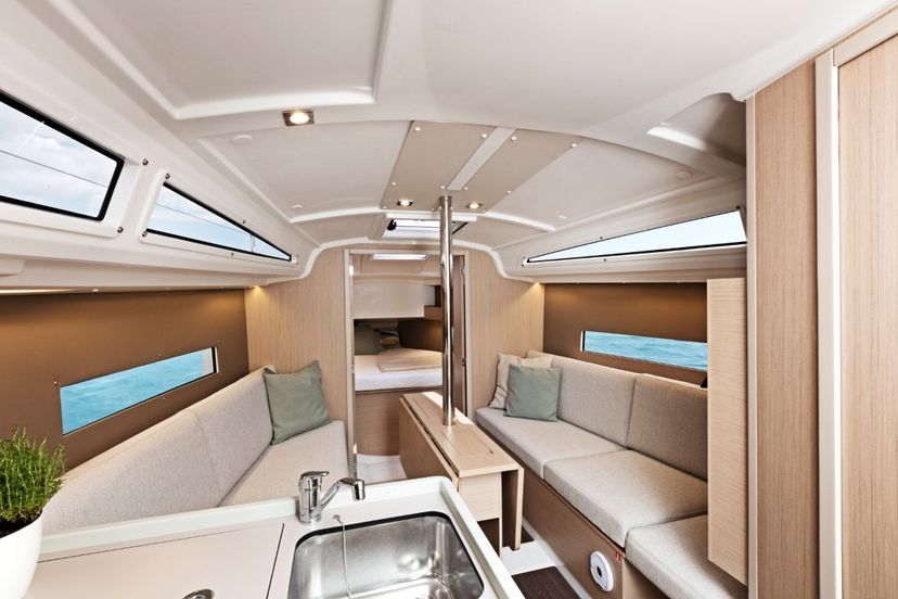 Beneteau OCEANIS 30.1 MOBULA ZERO