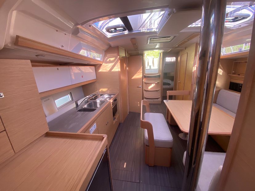 Dufour Yachts 43 Little Mokoro
