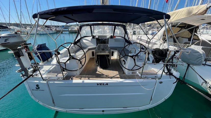 Beneteau 40 Vela