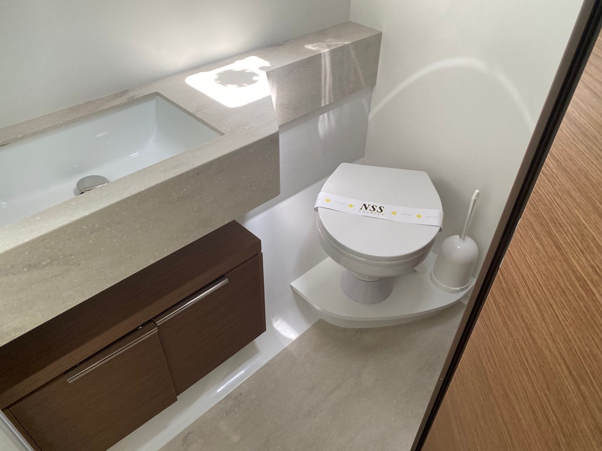 31389400967800260_CRODAROSSA_bagno2.jpg