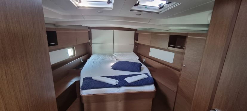 Beneteau OCEANIS 46.1 Electra (Inverter)
