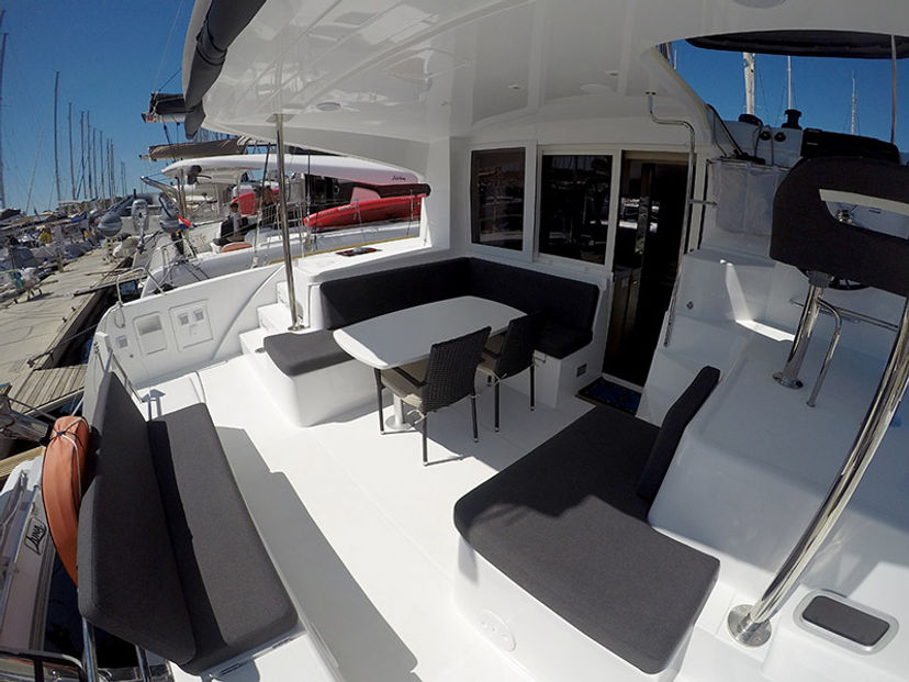 Lagoon 40 Tom Cat