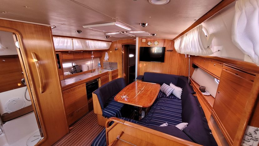 Bavaria Yachtbau 40 Black Pearl