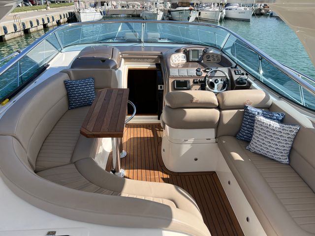 Sealine 42 Orca