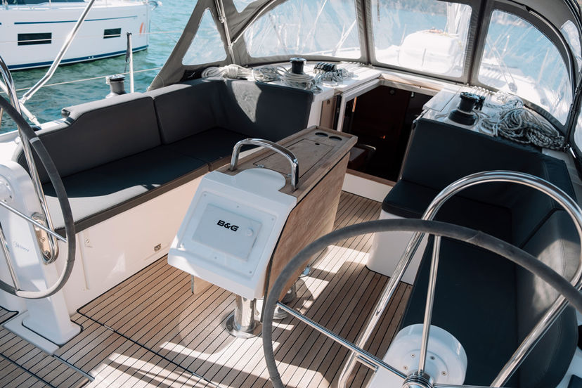 Bavaria Yachtbau C42 NOMAD