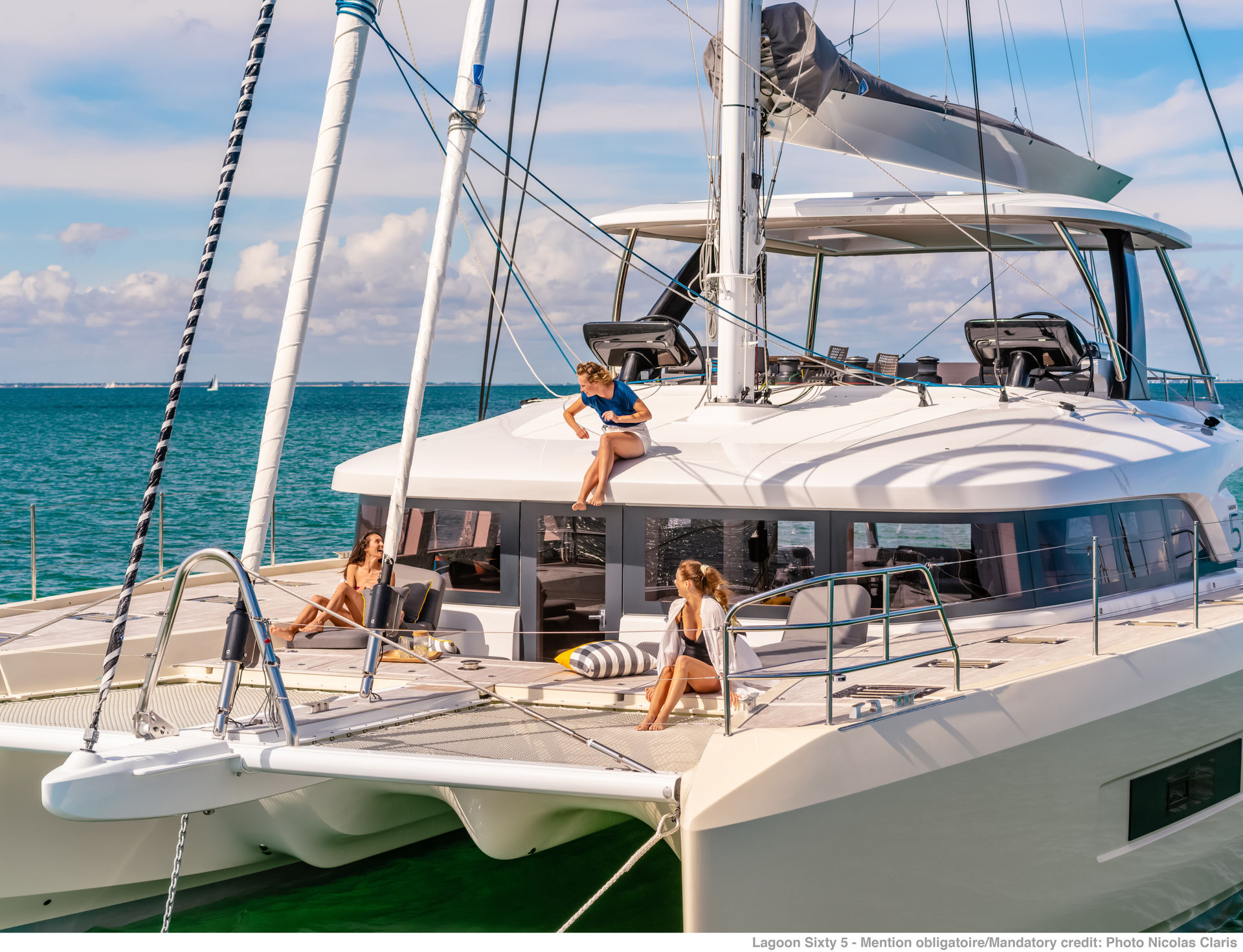 32088891722600129_LAGOON-SIXTY5-EXTERIOR-13.jpg