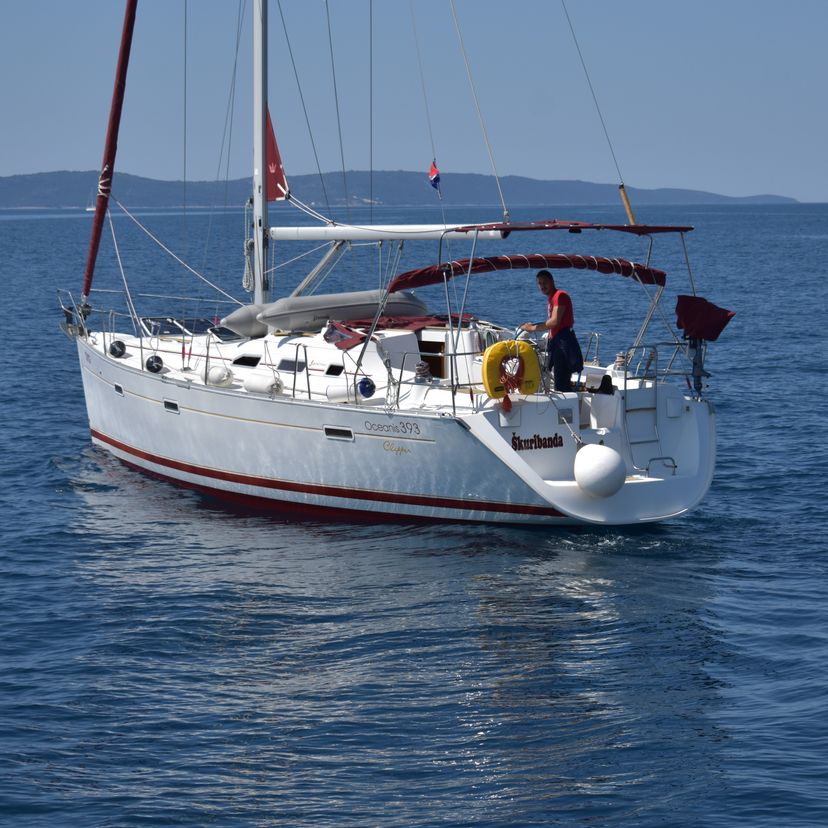 Beneteau 393 Škuribanda (refitted 2023)