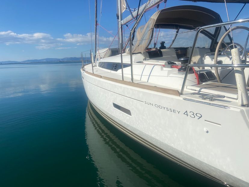 Jeanneau 43 Triada