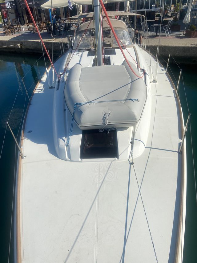 Jeanneau 43 Triada