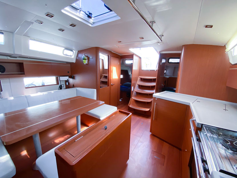 Beneteau OCEANIS 46.1 No Stress