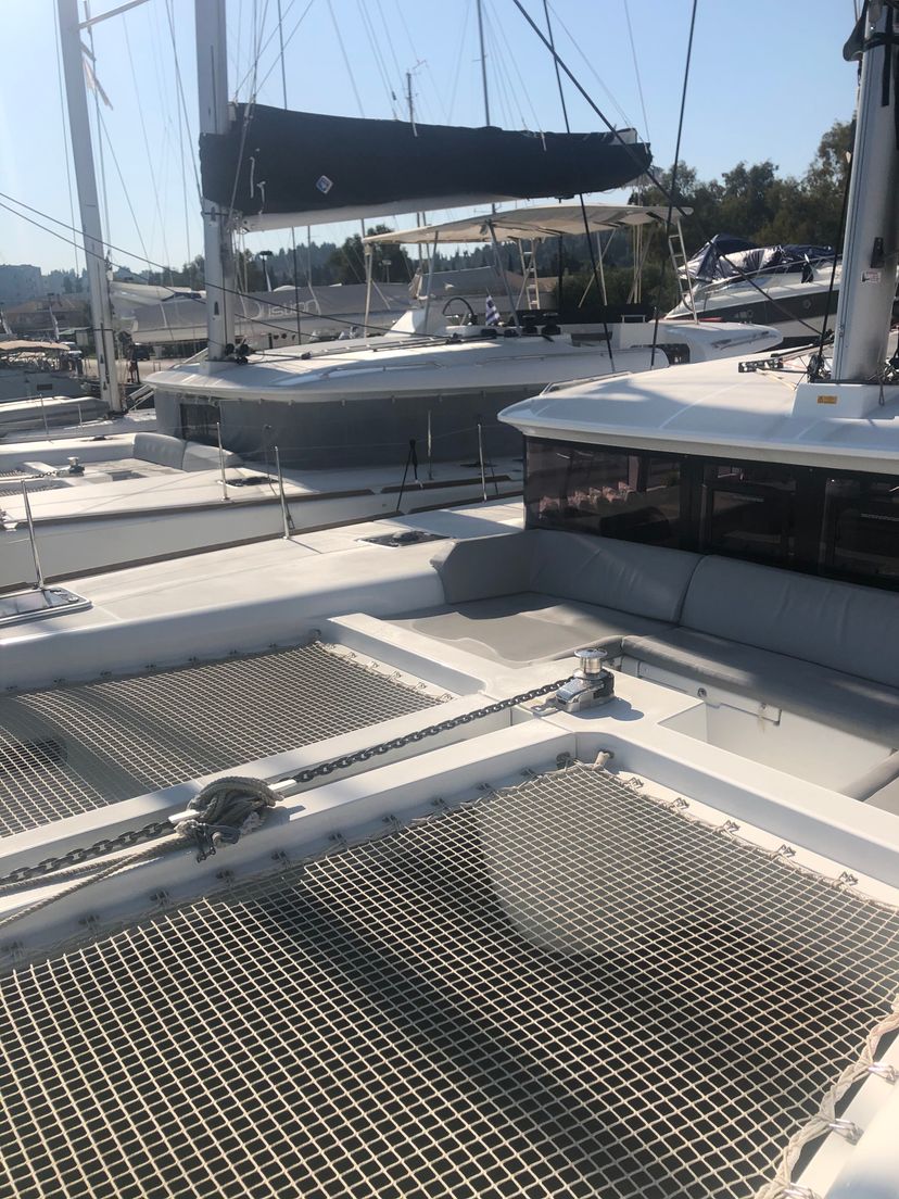 Lagoon 45 Violetta