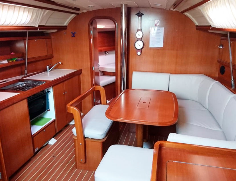 Dufour Yachts GRAND Machimbombo