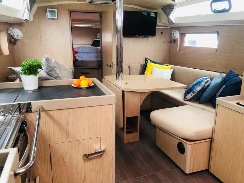 Beneteau OCEANIS 41.1 LUXA