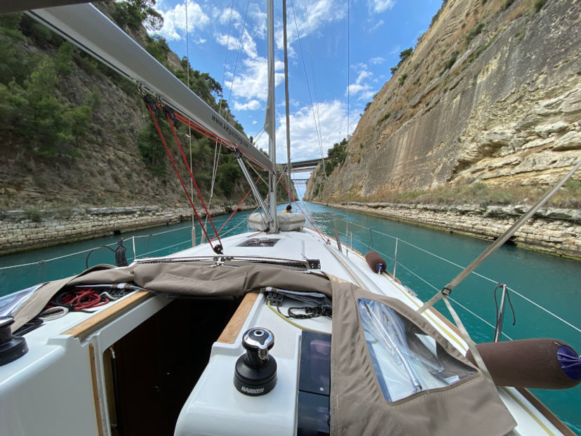 Jeanneau 43 Sea and Sky