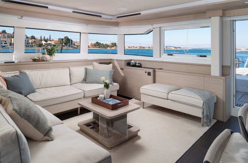 Lagoon 60 DIAMOND DIVA