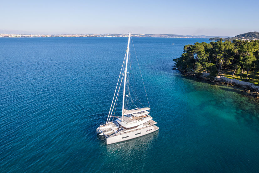 Lagoon 60 DIAMOND DIVA