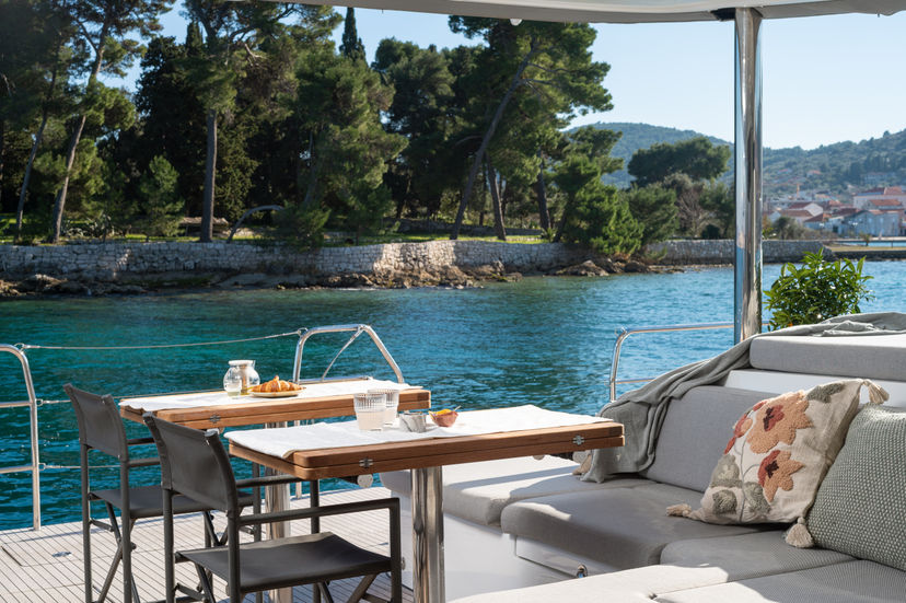 Lagoon 60 DIAMOND DIVA