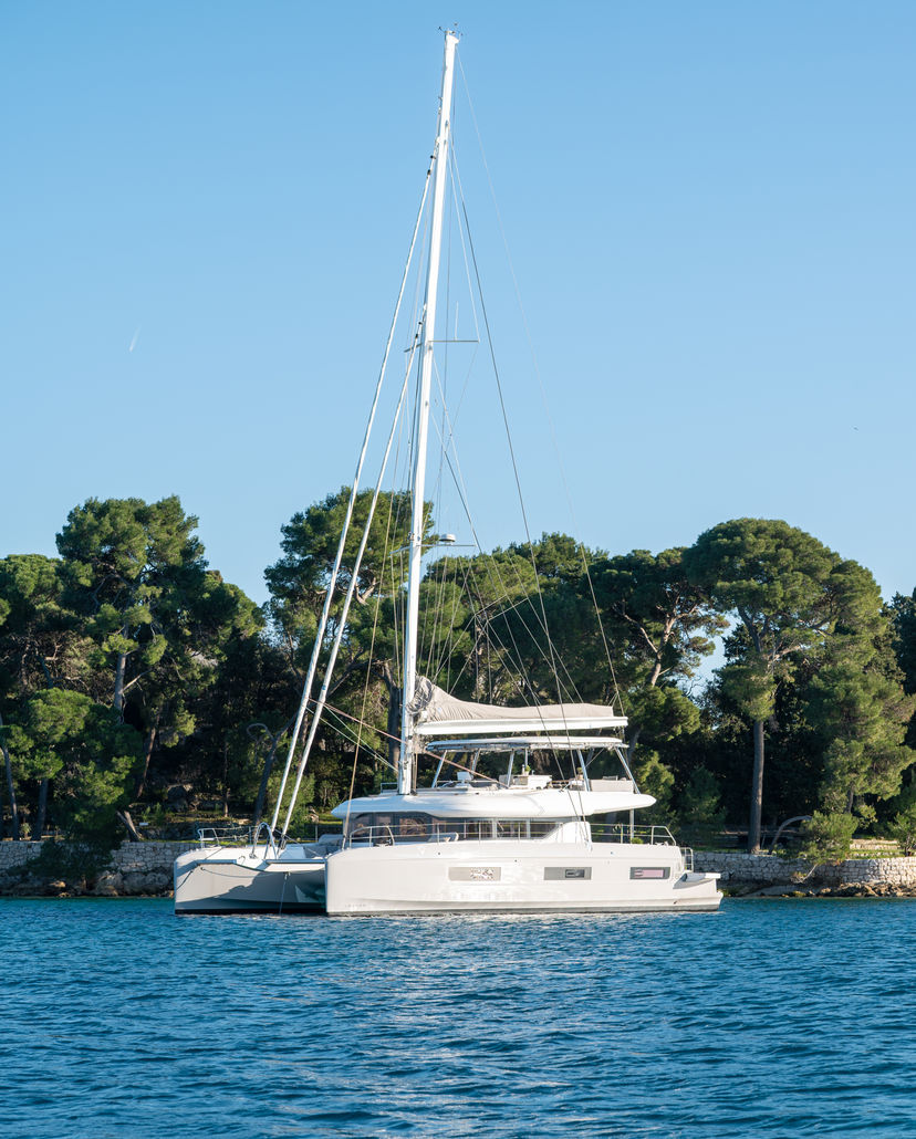 Lagoon 60 DIAMOND DIVA