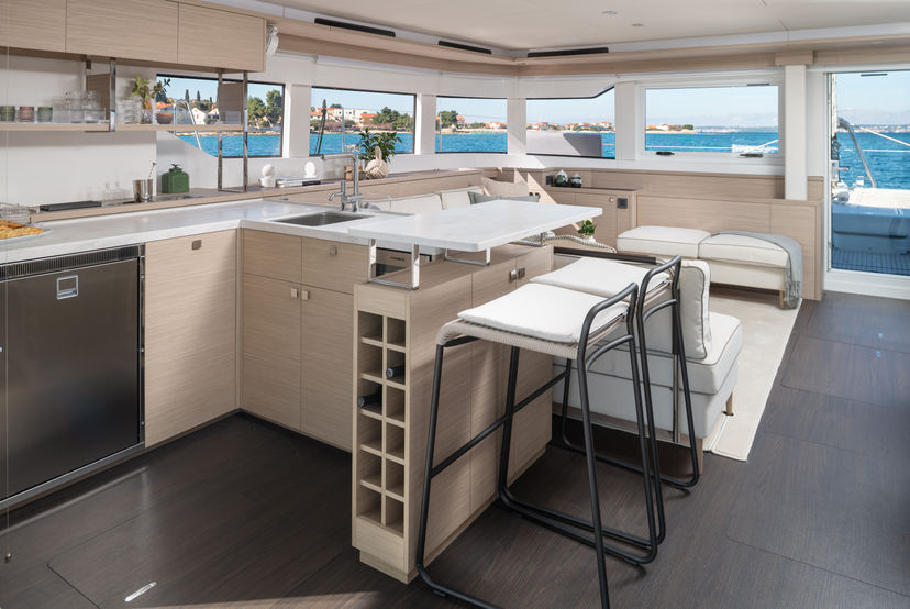 Lagoon 60 DIAMOND DIVA