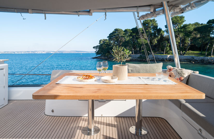Lagoon 60 DIAMOND DIVA
