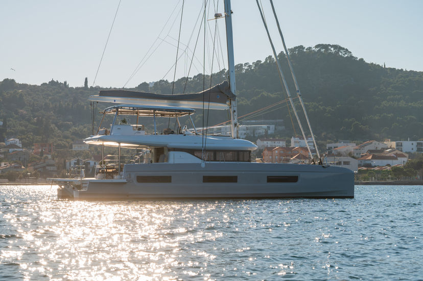 Lagoon 60 DIAMOND DIVA