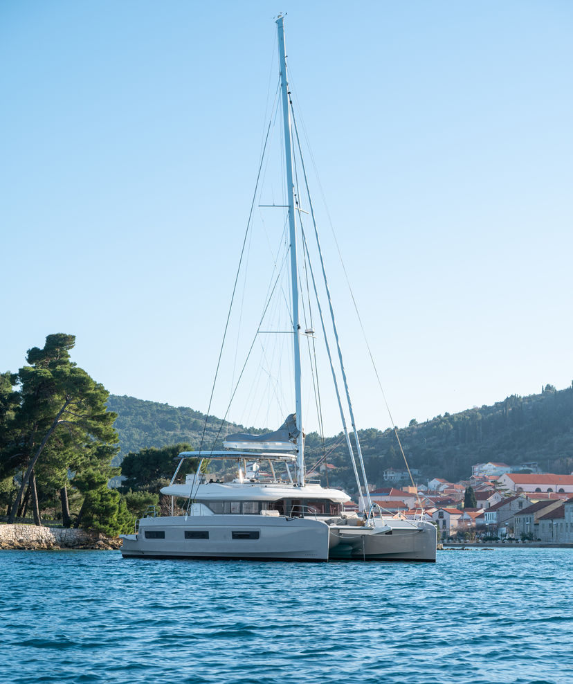Lagoon 60 DIAMOND DIVA