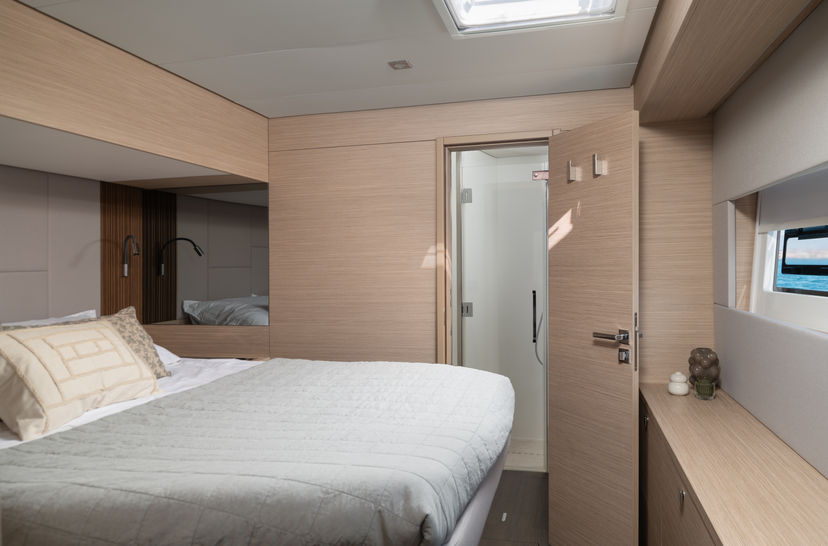 Lagoon 60 DIAMOND DIVA