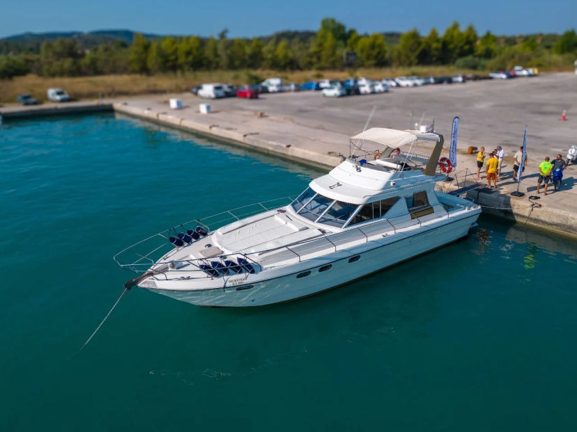 A unique epic cruise : One day to uncover Corfu''s mysteries