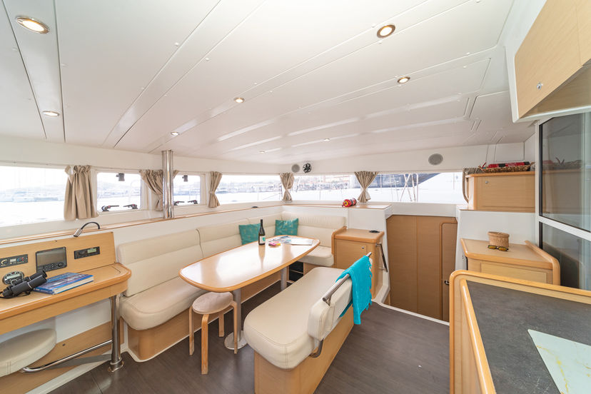Lagoon 42 Silverstar II 