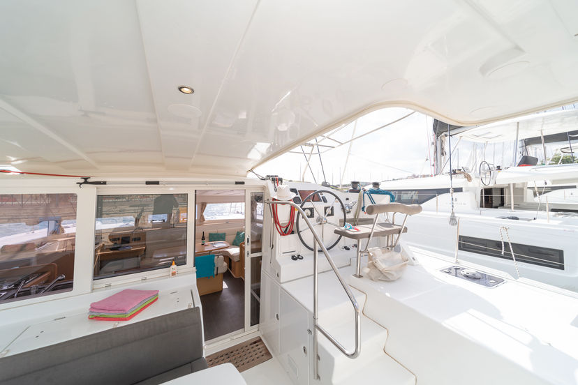 Lagoon 42 Silverstar II 