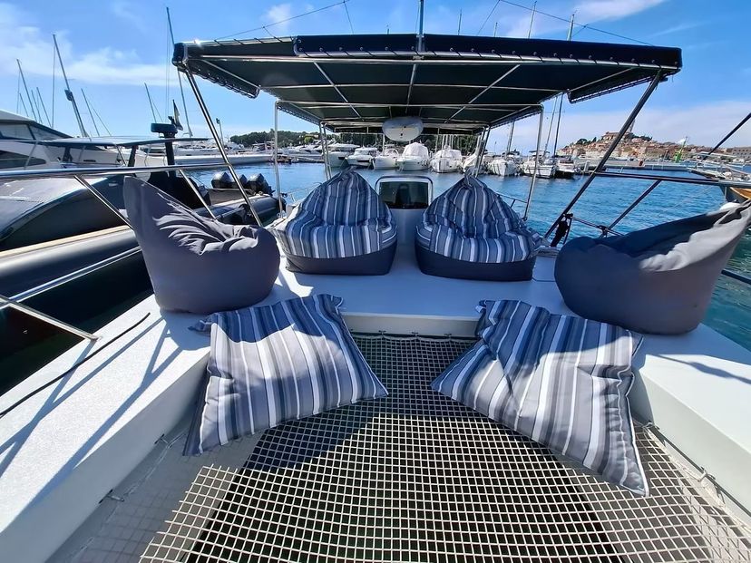 Catamaran Rovinj