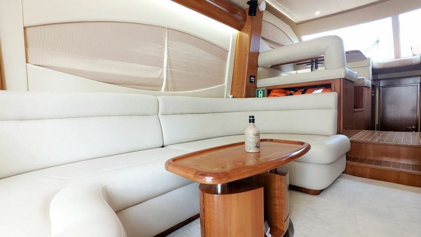     Gulf Craft Majesty 50F Day Trip Singapore