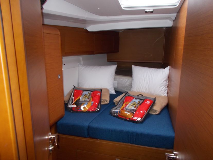 Jeanneau 51 In A Silent Way