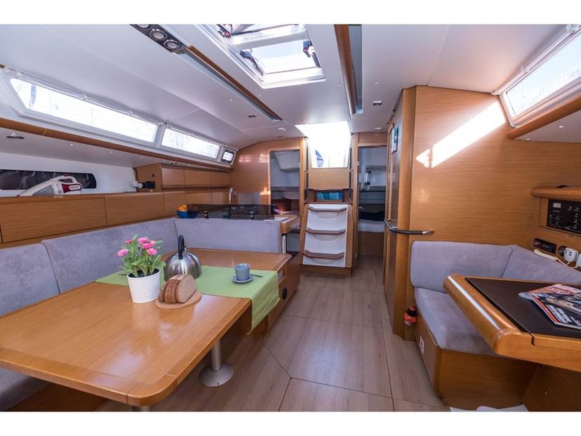 Jeanneau 43 OCEANIX