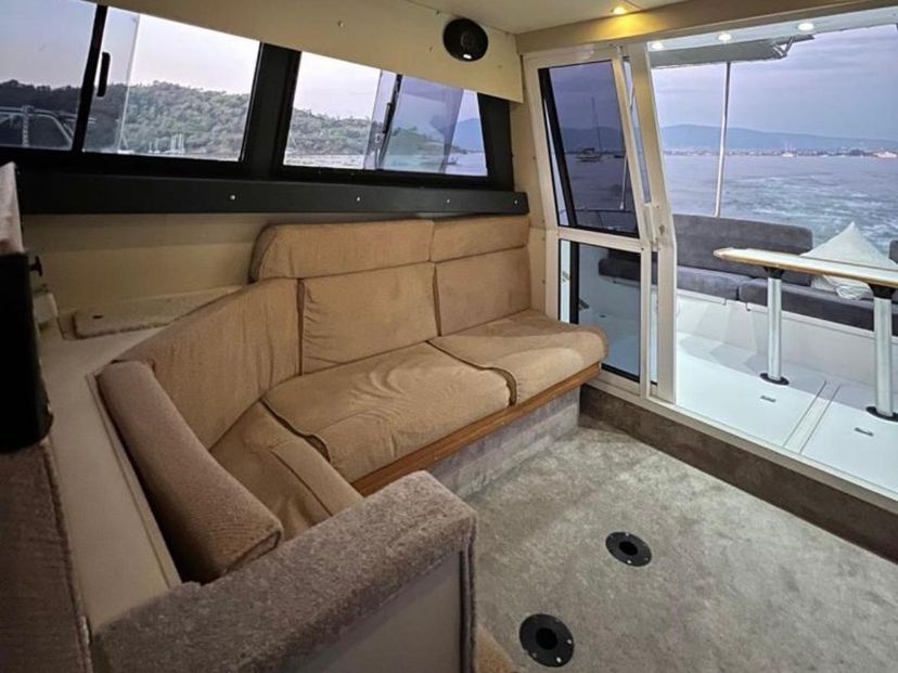 Azimut Private Day Cruise in Kalamata
