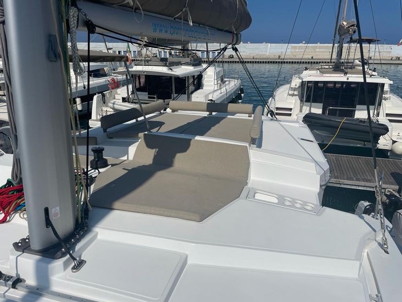 Bali Catamarans 4.2 IDRA