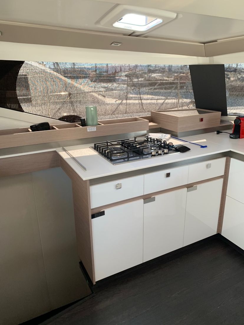 Fountaine Pajot 45 Kon-tiki