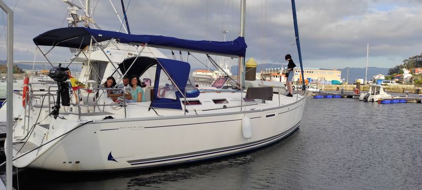 Dufour Yachts GRAND Machimbombo