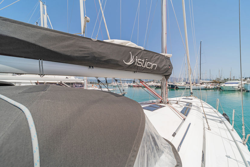 Beneteau OCEANIS 51.1 Babakita
