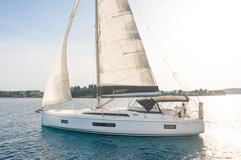 Beneteau OCEANIS 51.1 Babakita