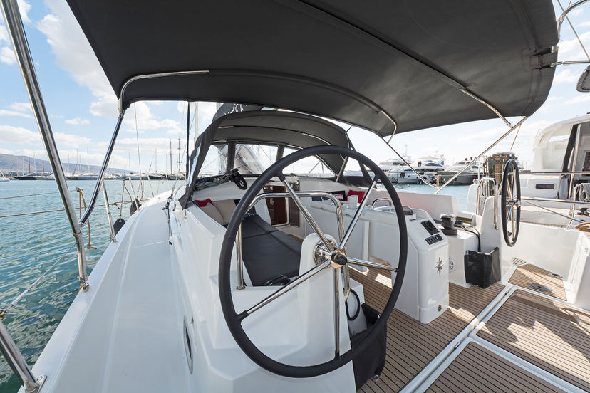 Jeanneau 40 Dory