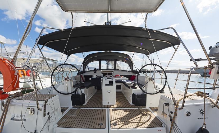 Jeanneau 40 Dory