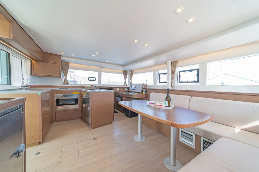 Lagoon 45 Kon-Tiki