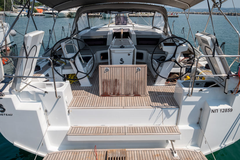 Beneteau OCEANIS 51.1 Aloha