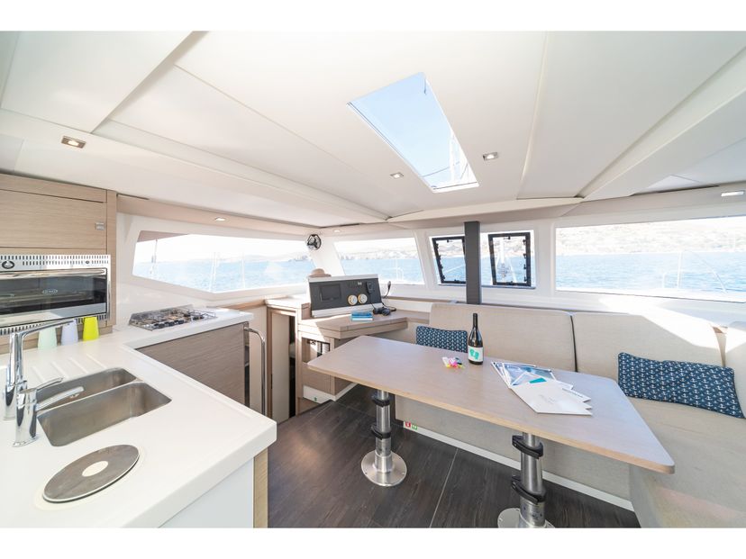 Fountaine Pajot 40 E.S. II