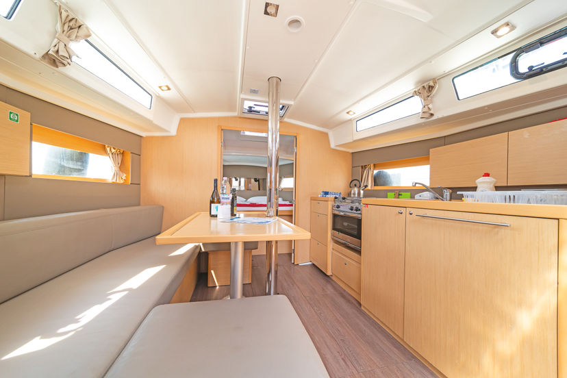 Beneteau 38 Philyra