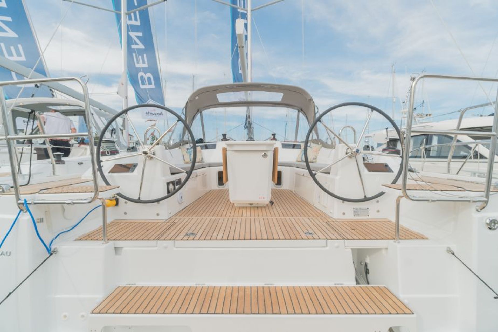 3439731449806399_beneteau-oceanis-40-1-deck.jpeg